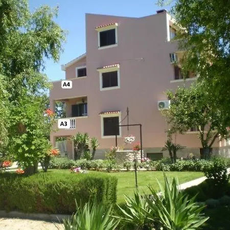 Apartment In Zaton