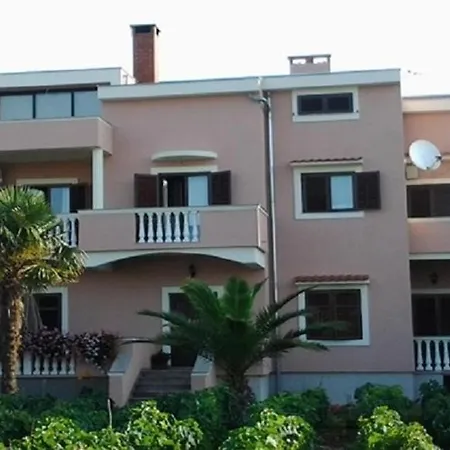 Apartment In Zaton