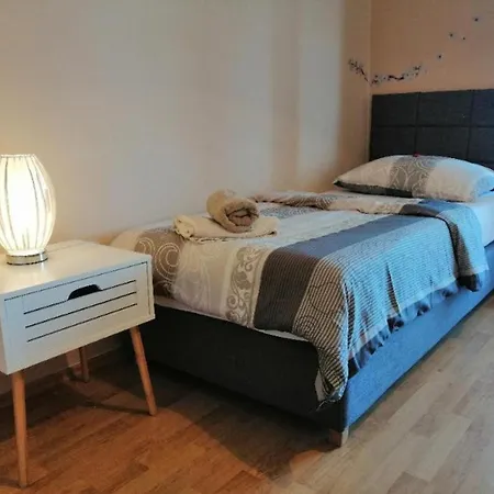 In Apartman