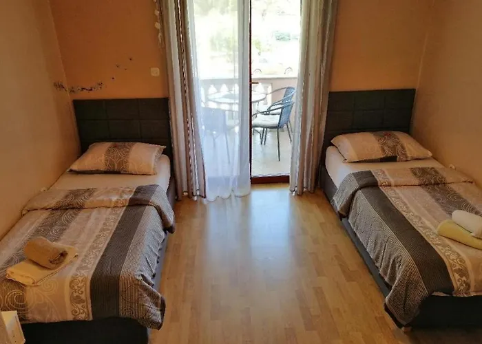 In Apartman *